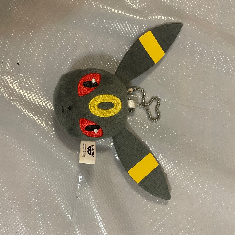 Pokemon - Umbreon Keychain Plush - Officially Licensed
